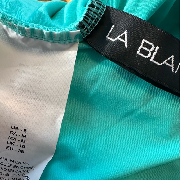 La Blanca Goddess Halter Bikini Top Ice Blue Sz 6 Small NWT Ruched Molded Cups - Picture 7 of 12